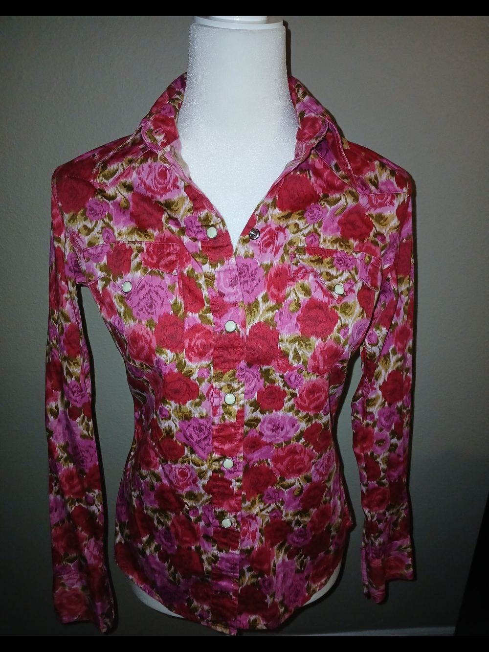 Lucky Brand Vintage Pink and Red Floral Button-Up Top